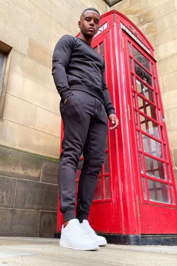 Premium Multi-Brand Streetwear - Main Image